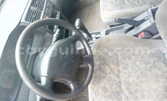 Buy Used Nissan Almera Blue Car in Conakry in Conakry Buy Used Nissan Almera Blue Car in Conakry in Conakry