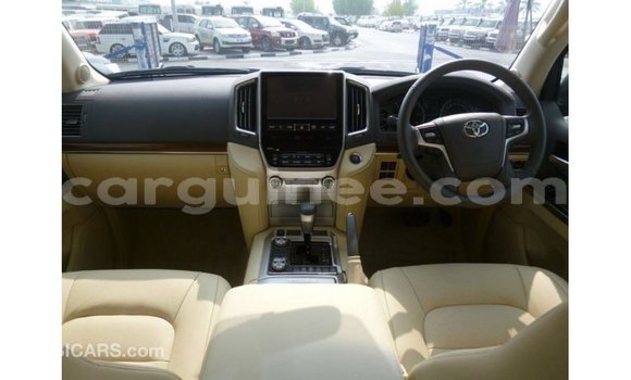 Buy Import Toyota Land Cruiser Blue Car in Import - Dubai in Conakry Buy Import Toyota Land Cruiser Blue Car in Import - Dubai in Conakry