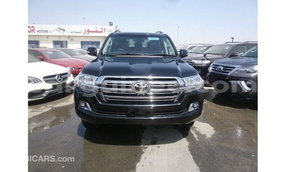 Buy Import Toyota Land Cruiser Black Car in Import - Dubai in Conakry Buy Import Toyota Land Cruiser Black Car in Import - Dubai in Conakry