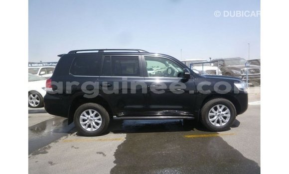 Buy Import Toyota Land Cruiser Black Car in Import - Dubai in Conakry Buy Import Toyota Land Cruiser Black Car in Import - Dubai in Conakry
