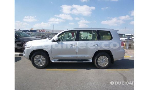 Buy Import Toyota Land Cruiser Other Car in Import - Dubai in Conakry Buy Import Toyota Land Cruiser Other Car in Import - Dubai in Conakry