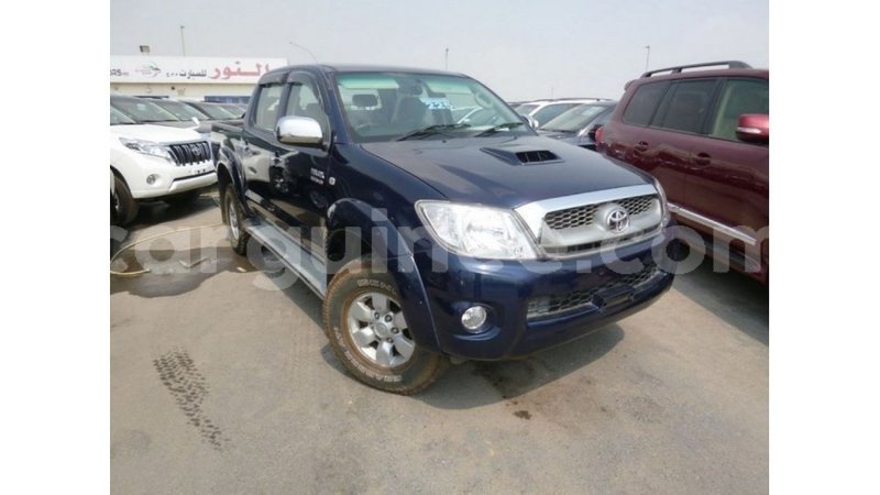 Big with watermark toyota hilux conakry import dubai 4711