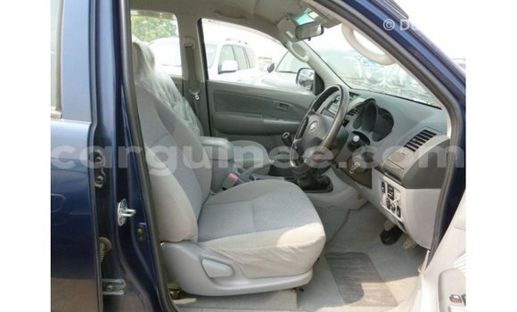 Buy Import Toyota Hilux Blue Car in Import - Dubai in Conakry Buy Import Toyota Hilux Blue Car in Import - Dubai in Conakry