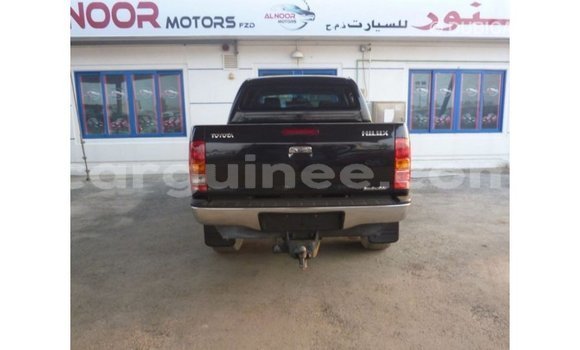 Acheter Import Voiture Toyota Hilux Noir à Import - Dubai, Conakry Acheter Import Voiture Toyota Hilux Noir à Import - Dubai, Conakry