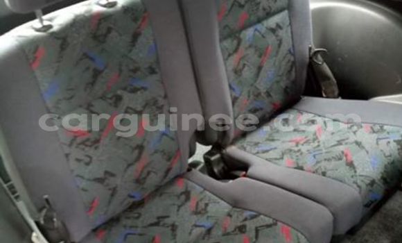 Buy Used Toyota RAV4 Green Car in Conakry in Conakry Buy Used Toyota RAV4 Green Car in Conakry in Conakry