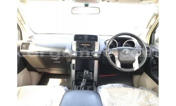 Buy Import Toyota Prado White Car in Import - Dubai in Conakry Buy Import Toyota Prado White Car in Import - Dubai in Conakry
