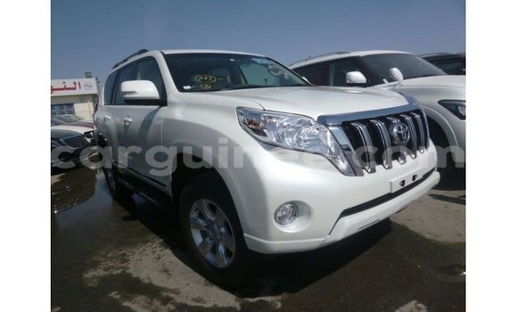 Acheter Import Voiture Toyota Prado Blanc à Import - Dubai, Conakry Acheter Import Voiture Toyota Prado Blanc à Import - Dubai, Conakry