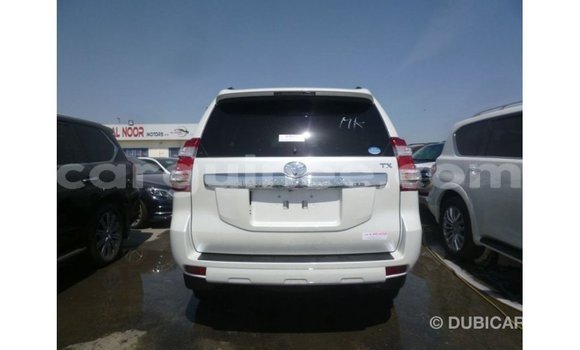 Acheter Import Voiture Toyota Prado Blanc à Import - Dubai, Conakry Acheter Import Voiture Toyota Prado Blanc à Import - Dubai, Conakry