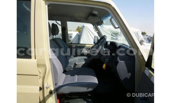 Buy Import Toyota Land Cruiser Beige Car in Import - Dubai in Conakry Buy Import Toyota Land Cruiser Beige Car in Import - Dubai in Conakry