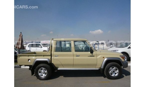 Buy Import Toyota Land Cruiser Beige Car in Import - Dubai in Conakry Buy Import Toyota Land Cruiser Beige Car in Import - Dubai in Conakry