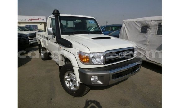 Buy Import Toyota Land Cruiser White Car in Import - Dubai in Conakry Buy Import Toyota Land Cruiser White Car in Import - Dubai in Conakry