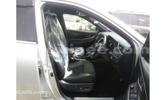 Buy Import Toyota Harrier Other Car in Import - Dubai in Conakry Buy Import Toyota Harrier Other Car in Import - Dubai in Conakry