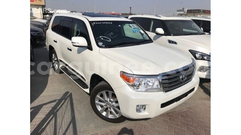 Big with watermark toyota land cruiser conakry import dubai 4737