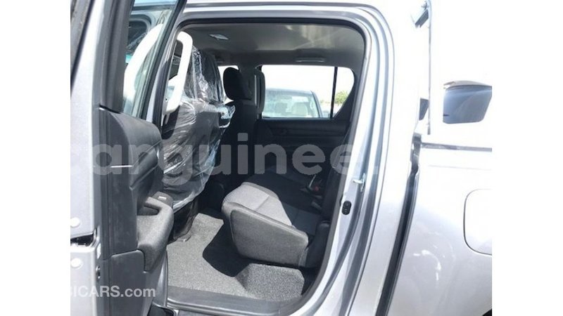 Big with watermark toyota hilux conakry import dubai 4738