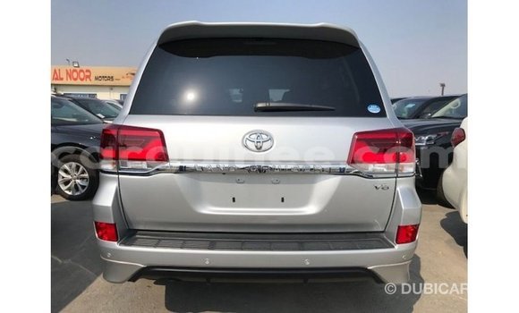 Buy Import Toyota Land Cruiser Other Car in Import - Dubai in Conakry Buy Import Toyota Land Cruiser Other Car in Import - Dubai in Conakry