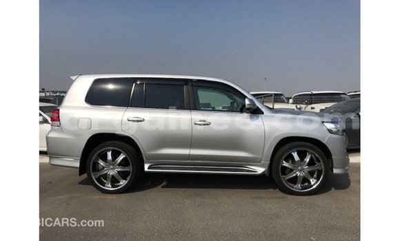 Buy Import Toyota Land Cruiser Other Car in Import - Dubai in Conakry Buy Import Toyota Land Cruiser Other Car in Import - Dubai in Conakry