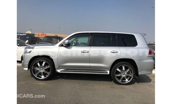 Buy Import Toyota Land Cruiser Other Car in Import - Dubai in Conakry Buy Import Toyota Land Cruiser Other Car in Import - Dubai in Conakry