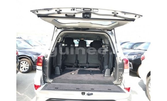 Buy Import Toyota Land Cruiser Other Car in Import - Dubai in Conakry Buy Import Toyota Land Cruiser Other Car in Import - Dubai in Conakry