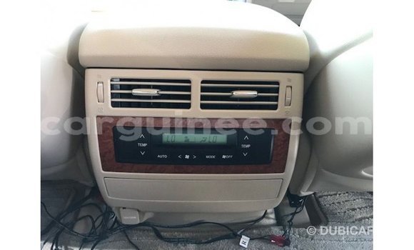 Buy Import Toyota Land Cruiser White Car in Import - Dubai in Conakry Buy Import Toyota Land Cruiser White Car in Import - Dubai in Conakry