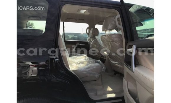 Buy Import Toyota Land Cruiser Black Car in Import - Dubai in Conakry Buy Import Toyota Land Cruiser Black Car in Import - Dubai in Conakry