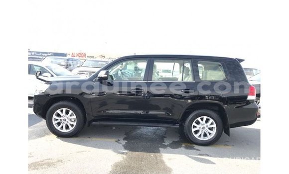 Buy Import Toyota Land Cruiser Black Car in Import - Dubai in Conakry Buy Import Toyota Land Cruiser Black Car in Import - Dubai in Conakry