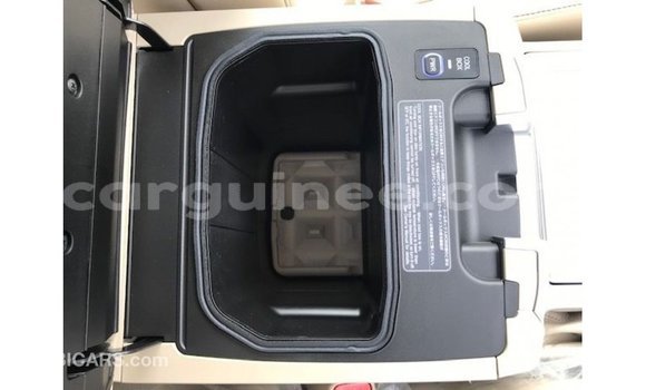 Buy Import Toyota Land Cruiser White Car in Import - Dubai in Conakry Buy Import Toyota Land Cruiser White Car in Import - Dubai in Conakry