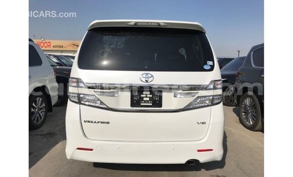 Buy Import Toyota Vellfire White Car in Import - Dubai in Conakry Buy Import Toyota Vellfire White Car in Import - Dubai in Conakry