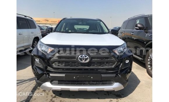 Buy Import Toyota 4Runner Black Car in Import - Dubai in Conakry Buy Import Toyota 4Runner Black Car in Import - Dubai in Conakry