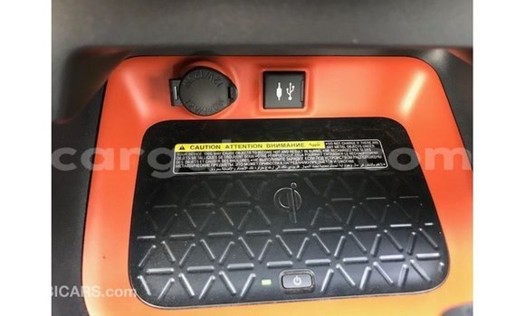 Buy Import Toyota 4Runner Black Car in Import - Dubai in Conakry Buy Import Toyota 4Runner Black Car in Import - Dubai in Conakry