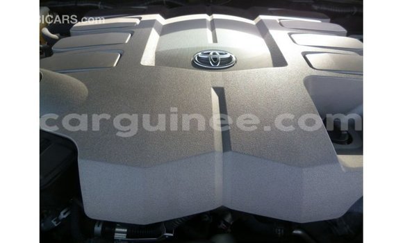 Buy Import Toyota Land Cruiser Black Car in Import - Dubai in Conakry Buy Import Toyota Land Cruiser Black Car in Import - Dubai in Conakry