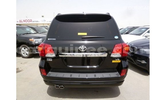Acheter Import Voiture Toyota Land Cruiser Noir à Import - Dubai, Conakry Acheter Import Voiture Toyota Land Cruiser Noir à Import - Dubai, Conakry