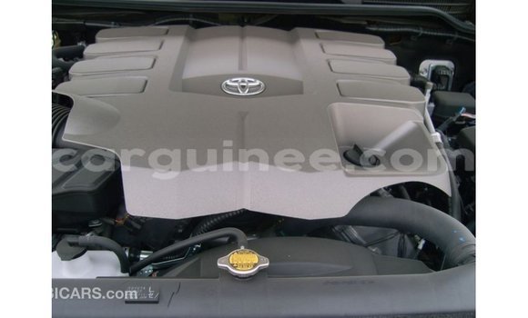 Buy Import Toyota Land Cruiser Black Car in Import - Dubai in Conakry Buy Import Toyota Land Cruiser Black Car in Import - Dubai in Conakry