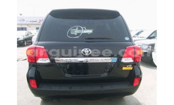 Buy Import Toyota Land Cruiser Black Car in Import - Dubai in Conakry Buy Import Toyota Land Cruiser Black Car in Import - Dubai in Conakry