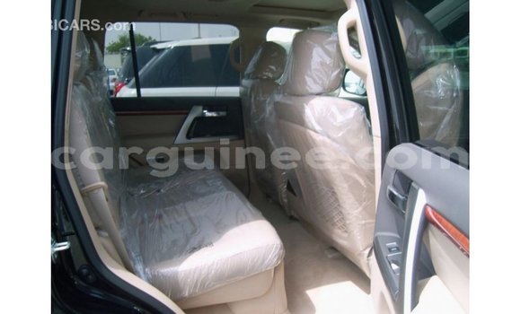 Buy Import Toyota Land Cruiser Black Car in Import - Dubai in Conakry Buy Import Toyota Land Cruiser Black Car in Import - Dubai in Conakry