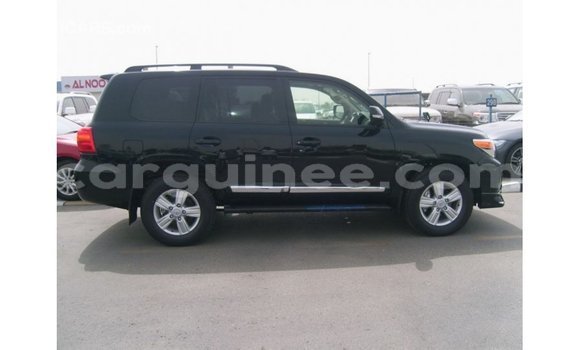 Buy Import Toyota Land Cruiser Black Car in Import - Dubai in Conakry Buy Import Toyota Land Cruiser Black Car in Import - Dubai in Conakry