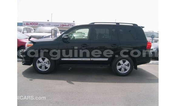 Buy Import Toyota Land Cruiser Black Car in Import - Dubai in Conakry Buy Import Toyota Land Cruiser Black Car in Import - Dubai in Conakry