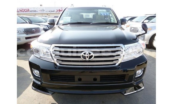 Buy Import Toyota Land Cruiser Black Car in Import - Dubai in Conakry Buy Import Toyota Land Cruiser Black Car in Import - Dubai in Conakry