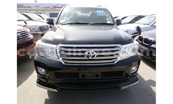 Buy Import Toyota Land Cruiser Black Car in Import - Dubai in Conakry Buy Import Toyota Land Cruiser Black Car in Import - Dubai in Conakry