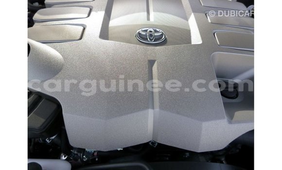 Buy Import Toyota Land Cruiser Black Car in Import - Dubai in Conakry Buy Import Toyota Land Cruiser Black Car in Import - Dubai in Conakry