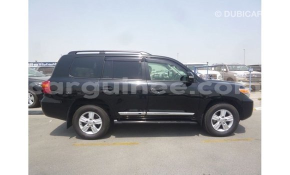 Buy Import Toyota Land Cruiser Black Car in Import - Dubai in Conakry Buy Import Toyota Land Cruiser Black Car in Import - Dubai in Conakry
