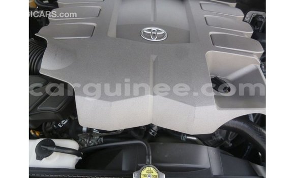 Buy Import Toyota Land Cruiser Black Car in Import - Dubai in Conakry Buy Import Toyota Land Cruiser Black Car in Import - Dubai in Conakry