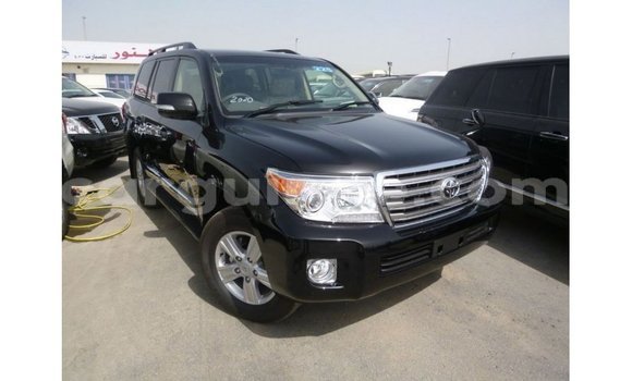 Acheter Import Voiture Toyota Land Cruiser Noir à Import - Dubai, Conakry Acheter Import Voiture Toyota Land Cruiser Noir à Import - Dubai, Conakry