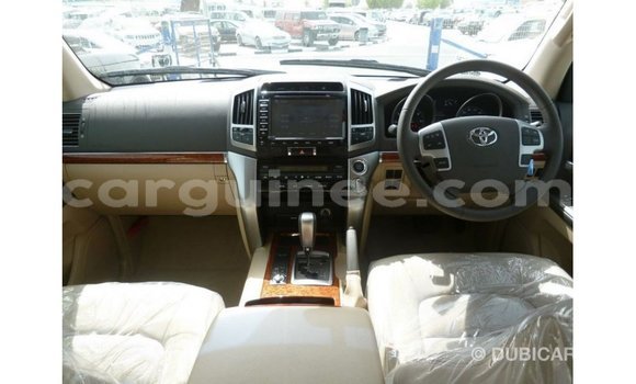 Acheter Import Voiture Toyota Land Cruiser Noir à Import - Dubai, Conakry Acheter Import Voiture Toyota Land Cruiser Noir à Import - Dubai, Conakry