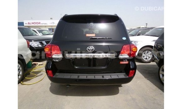 Acheter Import Voiture Toyota Land Cruiser Noir à Import - Dubai, Conakry Acheter Import Voiture Toyota Land Cruiser Noir à Import - Dubai, Conakry
