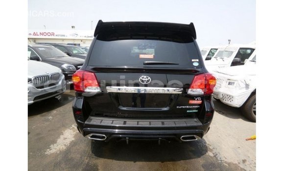 Buy Import Toyota Land Cruiser Black Car in Import - Dubai in Conakry Buy Import Toyota Land Cruiser Black Car in Import - Dubai in Conakry