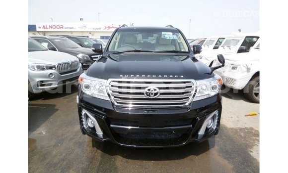 Buy Import Toyota Land Cruiser Black Car in Import - Dubai in Conakry Buy Import Toyota Land Cruiser Black Car in Import - Dubai in Conakry