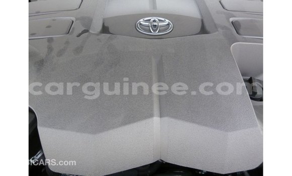 Buy Import Toyota Land Cruiser Black Car in Import - Dubai in Conakry Buy Import Toyota Land Cruiser Black Car in Import - Dubai in Conakry