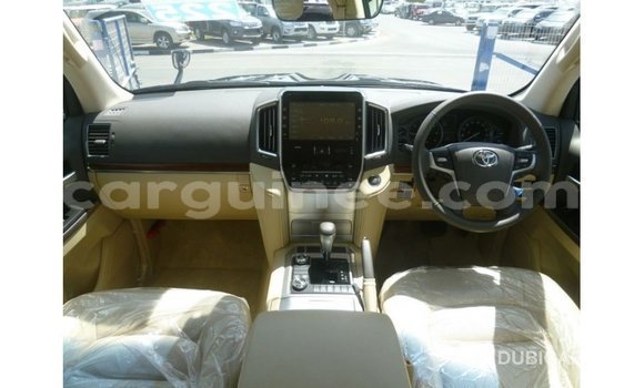 Buy Import Toyota Land Cruiser Black Car in Import - Dubai in Conakry Buy Import Toyota Land Cruiser Black Car in Import - Dubai in Conakry