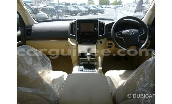 Buy Import Toyota Land Cruiser Black Car in Import - Dubai in Conakry Buy Import Toyota Land Cruiser Black Car in Import - Dubai in Conakry