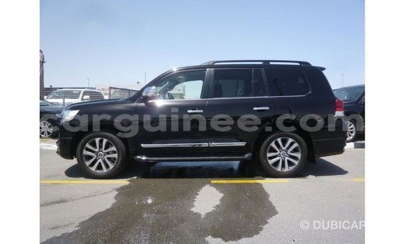 Buy Import Toyota Land Cruiser Black Car in Import - Dubai in Conakry Buy Import Toyota Land Cruiser Black Car in Import - Dubai in Conakry
